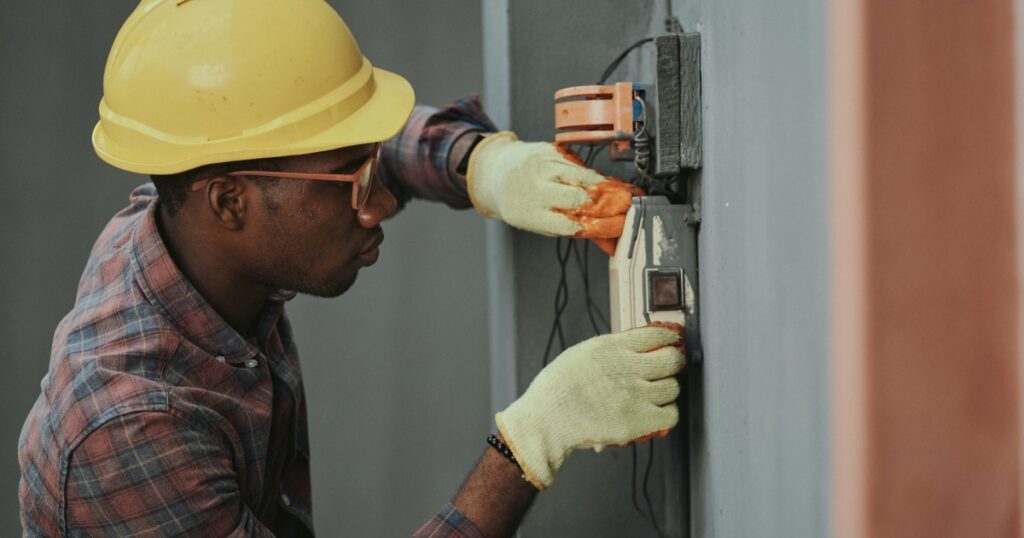 Outsourcing Maintenance Services For Property Management